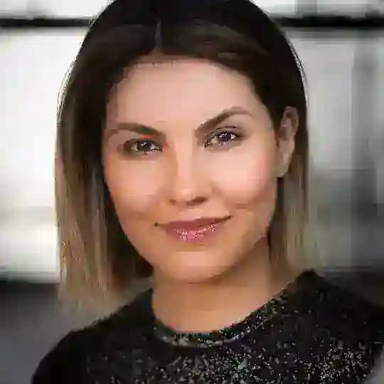 Др. Надя Жексембаева