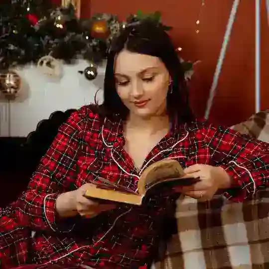 Я Наталя и я читаю📖