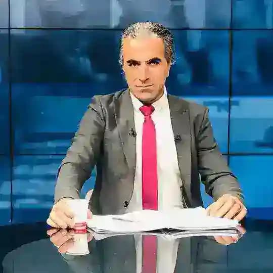 الاعلامي المترجم نهرو جمهور