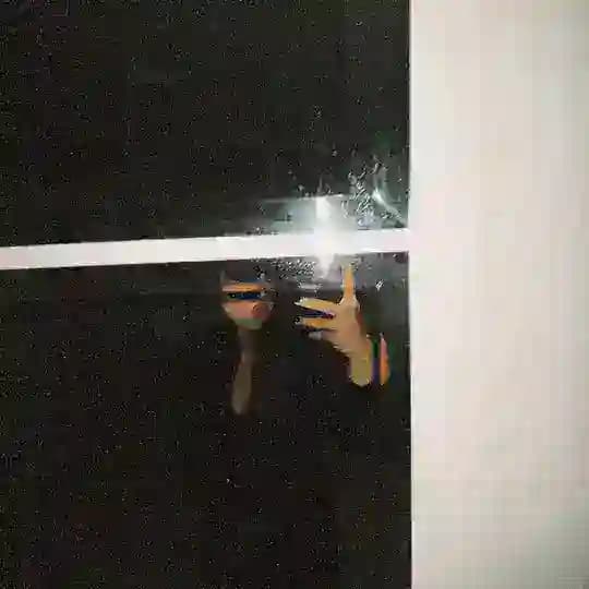 𝐍𝐈𝐆𝐀𝐑