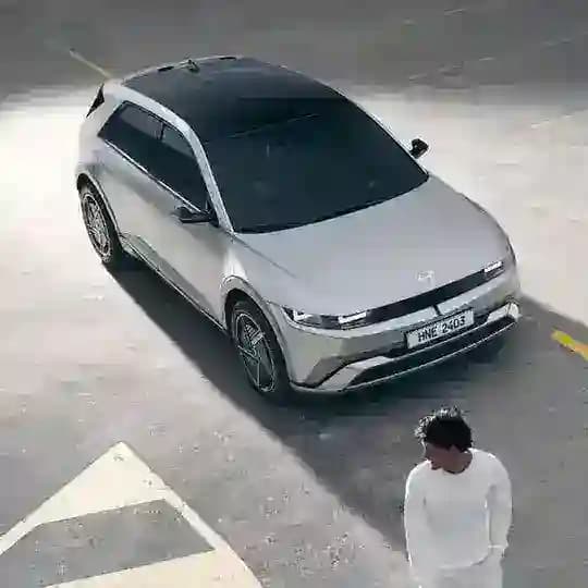 Automobile