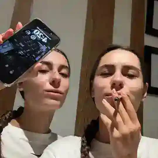 Топовые близняшки🔥