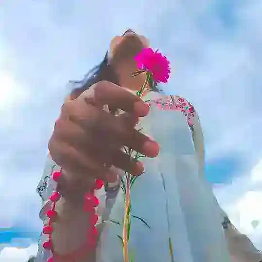 Radhika 💕