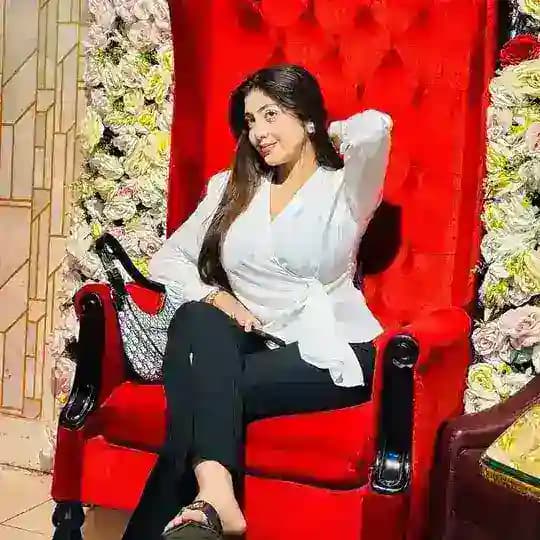 Aina Suraiya Othoii