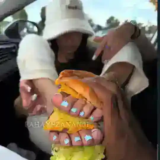 پاهای بانوان