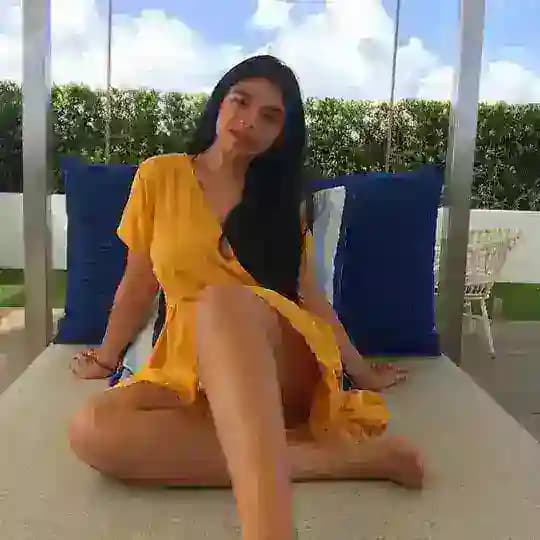 Pinay Walker Manila