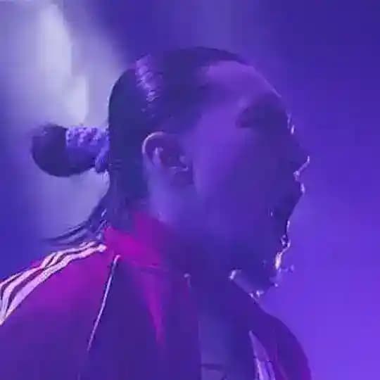 V $ XV PRiNCE
