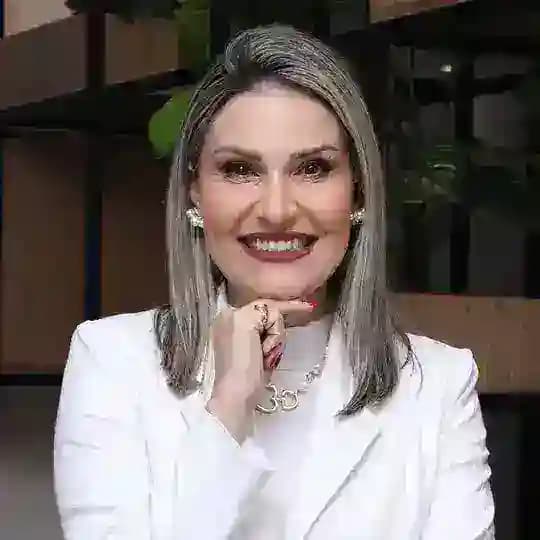 Professora Priscila Silveira Profile