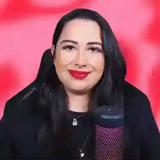 Professora Sara Filpo 💡📚 Profile