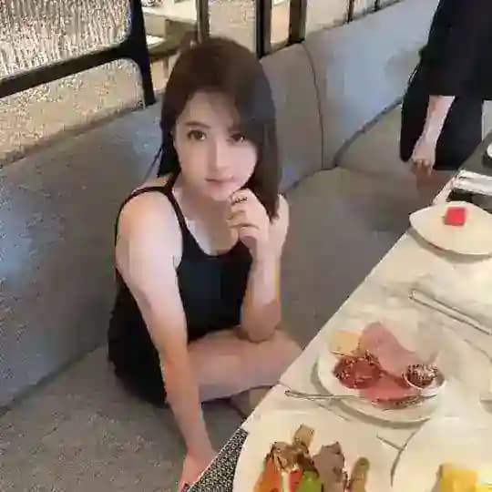 学生自慰初中少妇