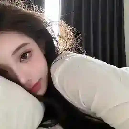 鹿少女的欢乐谷