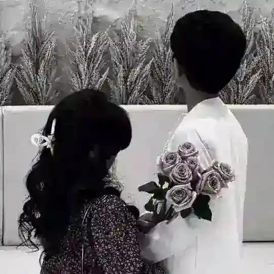 مشاعر •