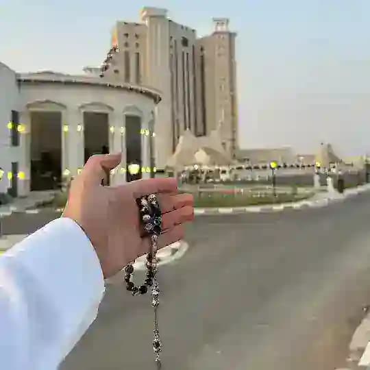 رمــادي