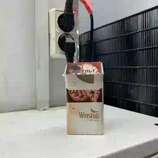 990