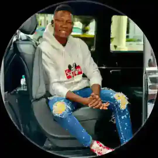 KIEMDÉ Venceslas Raoul📈