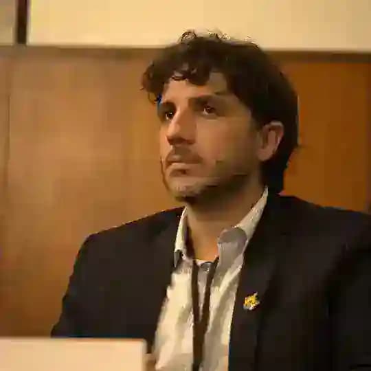 Renan Santos MBL