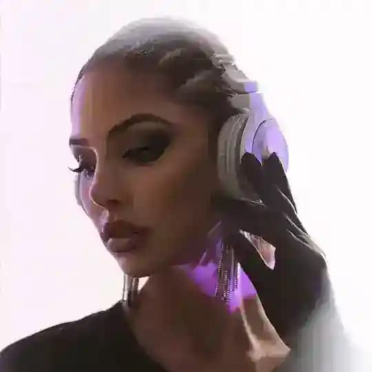 ʀᴏᴍɪ - ᴄʀʏᴘᴛᴏ ɴᴇᴡꜱ 📈 Profile