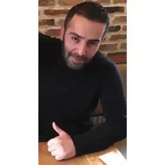 روزبہ قدیمے Profile