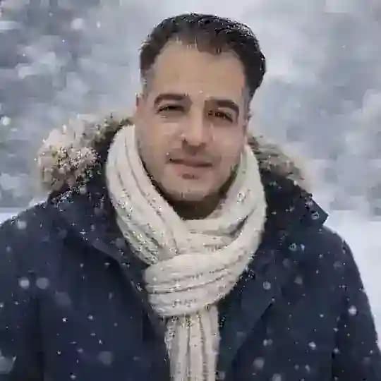 الاعلامي امير سرتيب