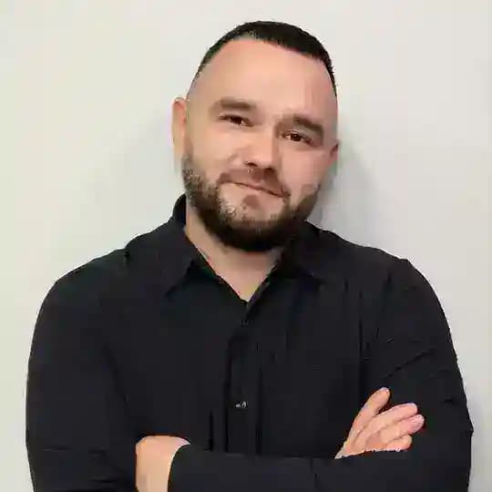 Рустам Хажин | Консалтинг, девелопмент, рок-н-ролл!