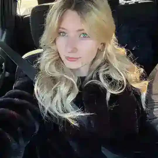 Sarah Stock ✟