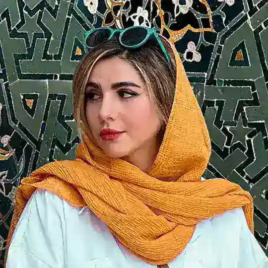| سارا یوسفی |
