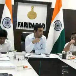 𝗦𝗔𝗧𝗧𝗔 𝗛𝗘𝗔𝗗 𝗢𝗙𝗙𝗜𝗖𝗘 [ चार्ट ] Profile