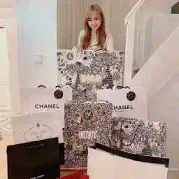 ☃️雪人法国连线代购🛍️ Profile