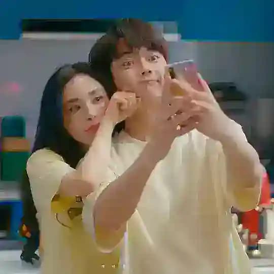 She and Her Perfect Husband