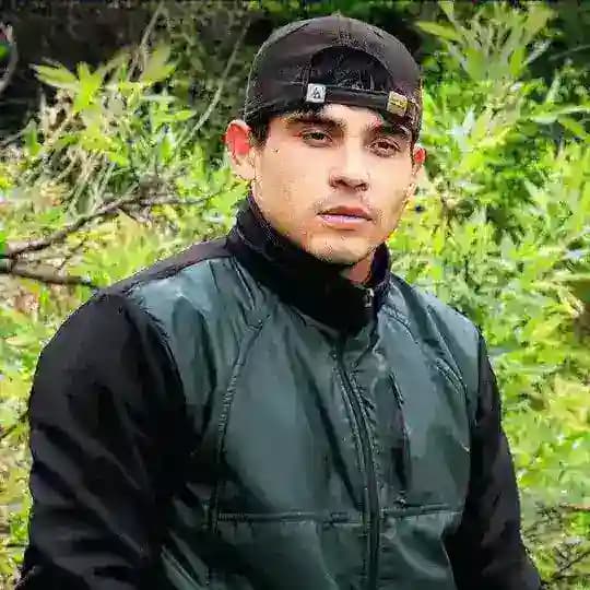 Шохини насими Shohini Nasimi.