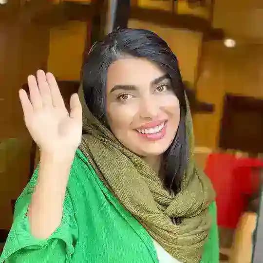 آموزش سیاه قلم سارا محمودی