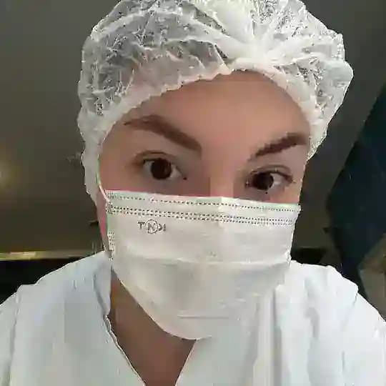 sisin doctor (.)(.)