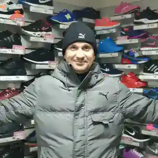 Євген Богдан | Sneakers.sale.ua