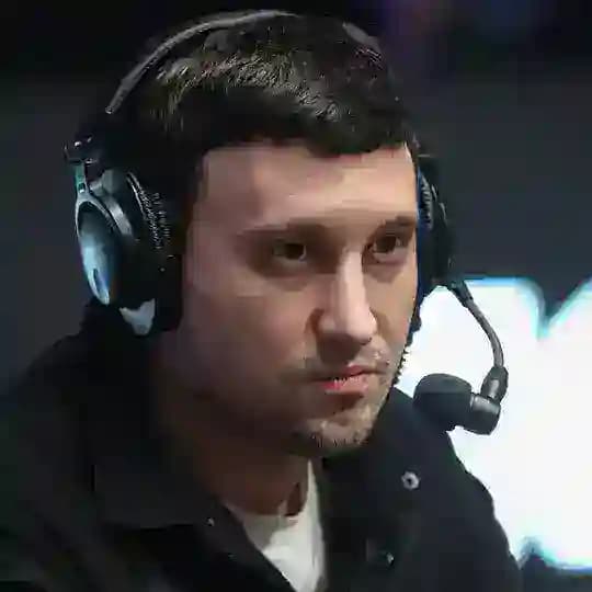 Голос Софронова