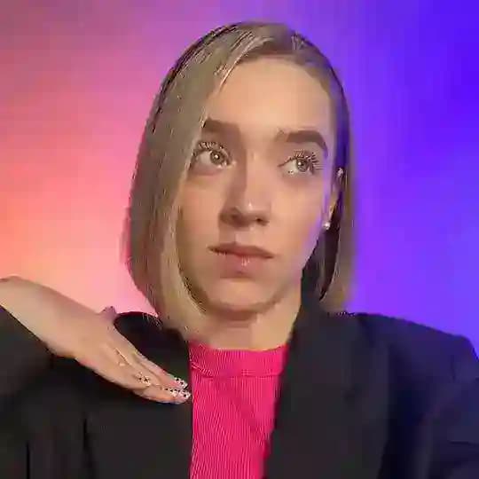 Анекдотова Тамара Эстетиковна 💅🏻