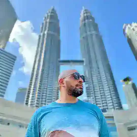 Tarek Ali · Smart Option Signals ⚡
