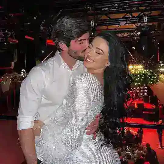 بوستات ورمزيات 🦋🦋🦋