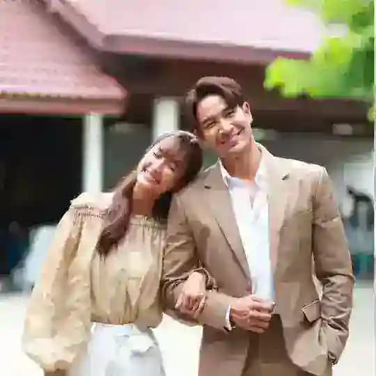 သက်တံရဲ့ တခြားတစ်ဖက် [MM]