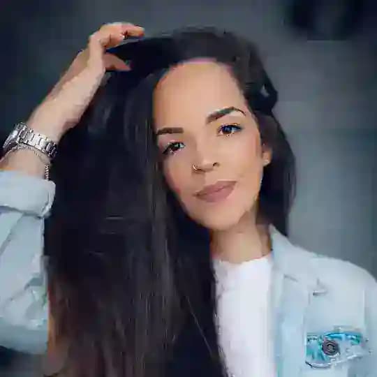 Thaiza Fernanda | Instagram Criativo.