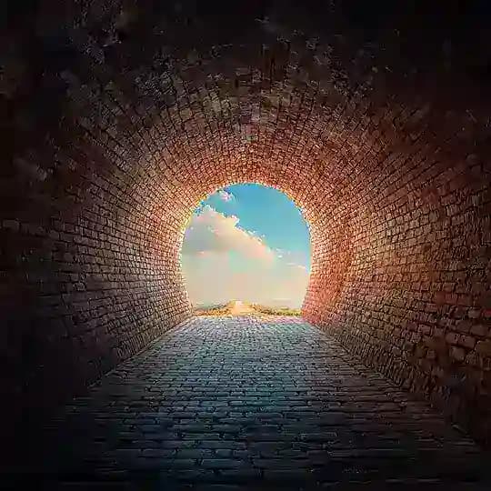 LE BOUT DU TUNNEL