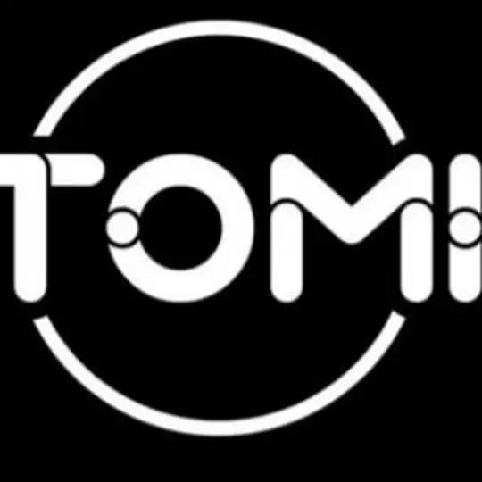 Tomi watch and glare