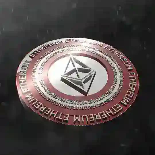 1 ETH = 10 000$