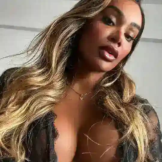 TS Vivi Carvalho