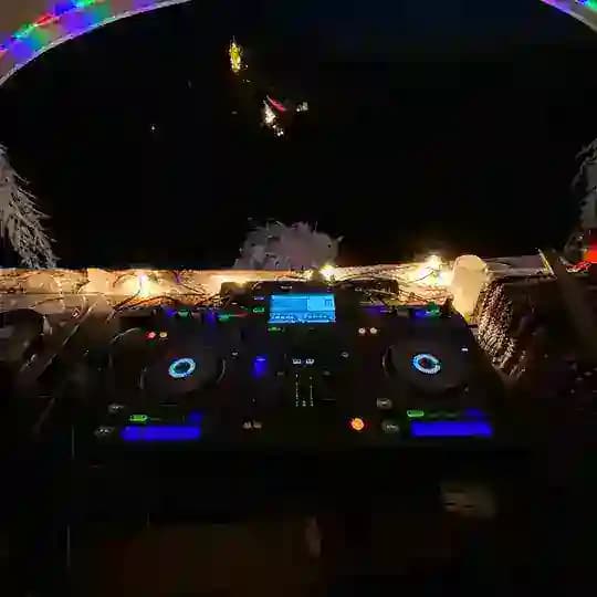 UNDERGROUND SOUND CLUB