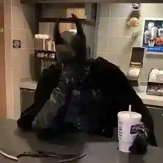 عادي يعني فاهم؟