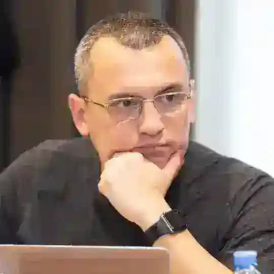 Valiev online