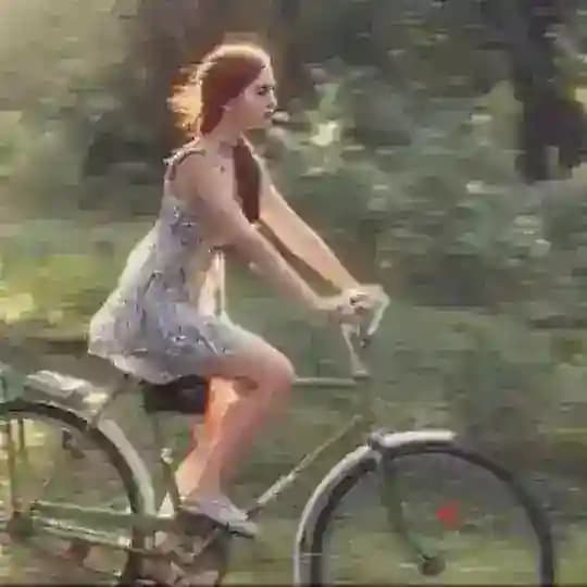 Девушки на великах