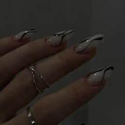 VIISNAILS | ДИЗАЙН НІГТІВ Profile