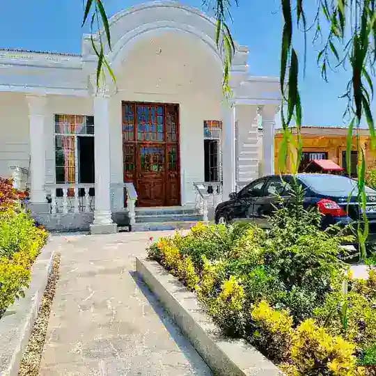 Vila roseland