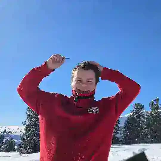Влад Савин